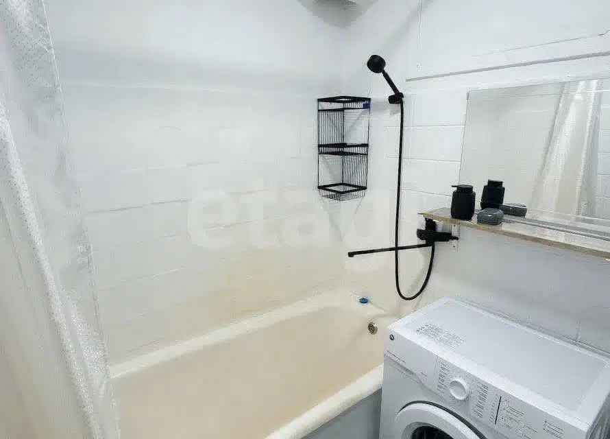 Продаётся 3-комнатная квартира, 61.6 м²
