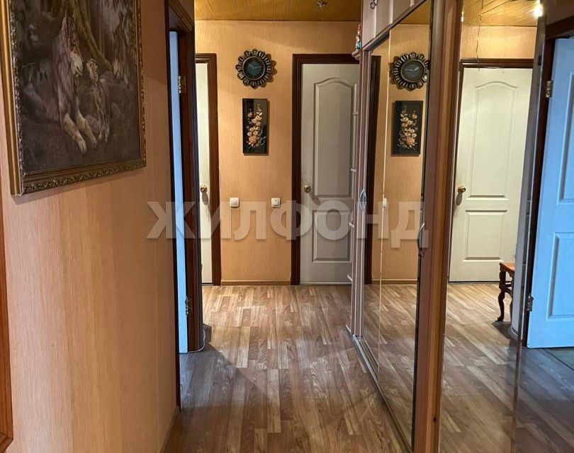 Продаётся 3-комнатная квартира, 68.8 м²