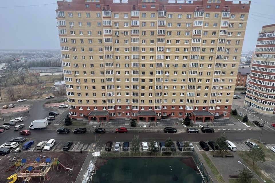 Продаётся 1-комнатная квартира, 37.7 м²