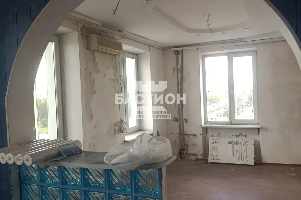 Продаётся 3-комнатная квартира, 73 м²