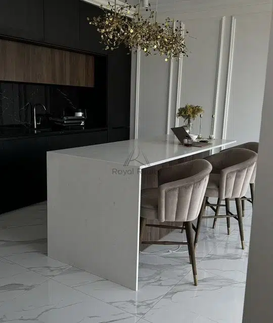Продаётся 3-комнатная квартира, 96 м²
