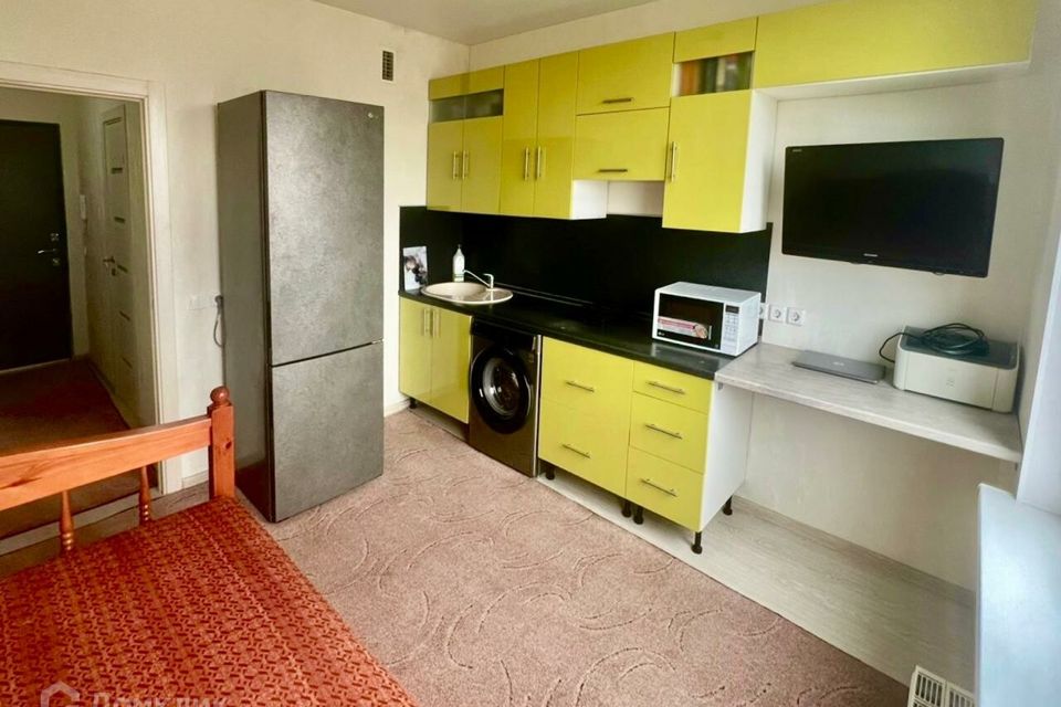 Продаётся 1-комнатная квартира, 37.4 м²