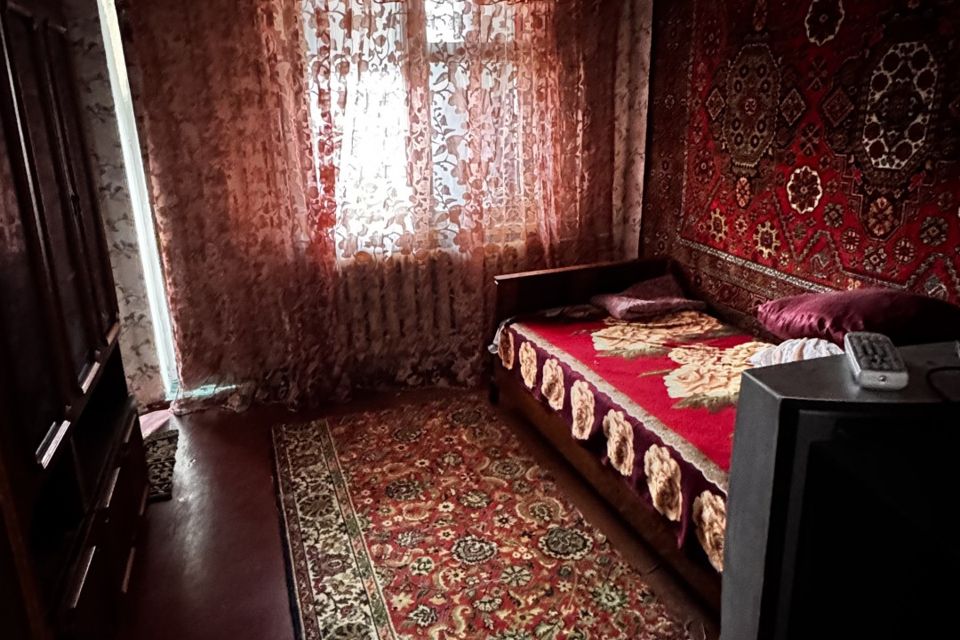 Сдаётся 2-комнатная квартира, 55 м²