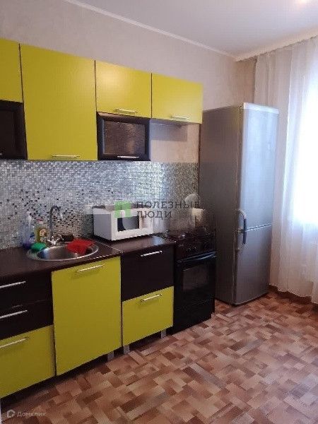 Продаётся 1-комнатная квартира, 38 м²