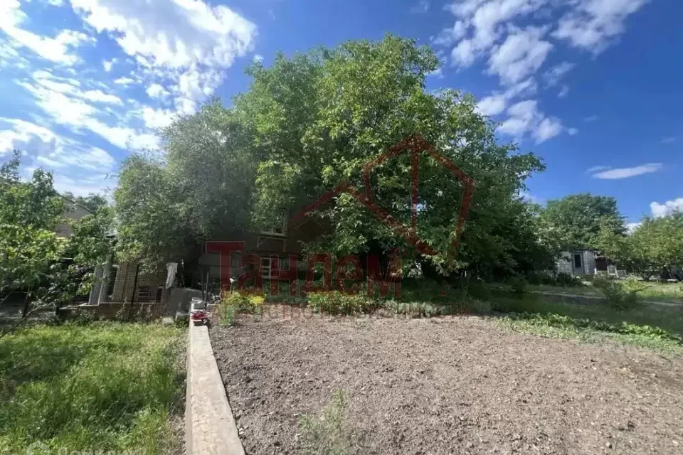 Продаётся 2-этажный дом, 310 м²