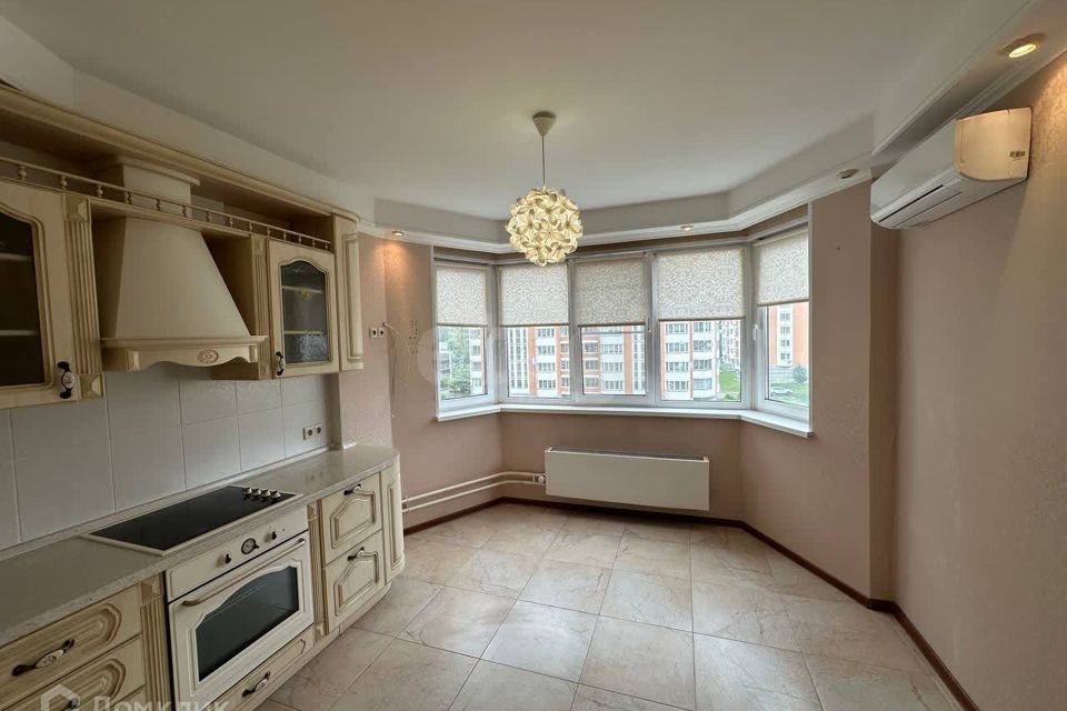 Продаётся 2-комнатная квартира, 59 м²