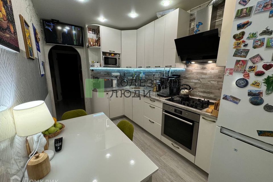 Продаётся 3-комнатная квартира, 58.7 м²