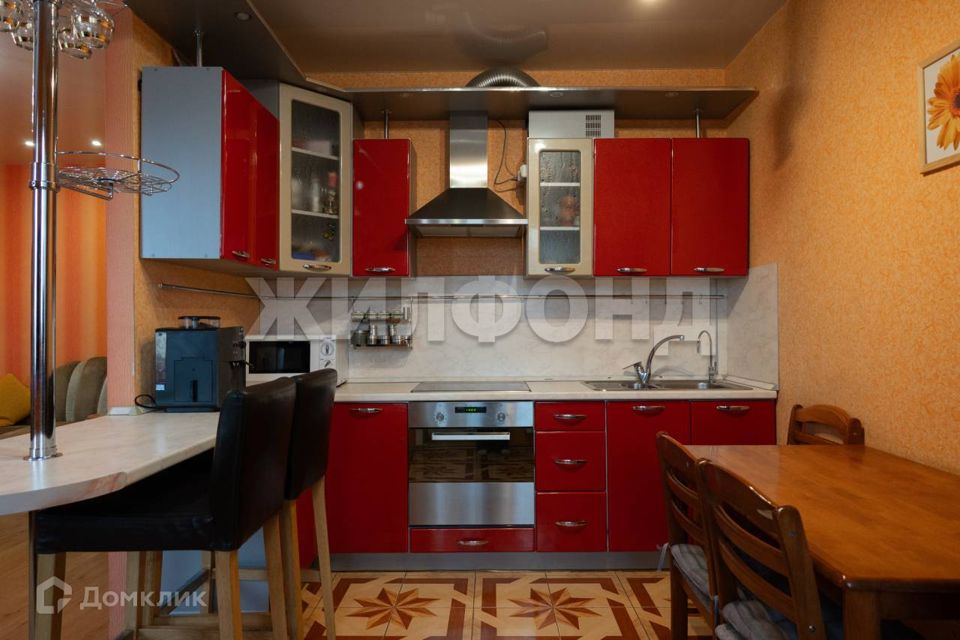 Продаётся 2-комнатная квартира, 60 м²