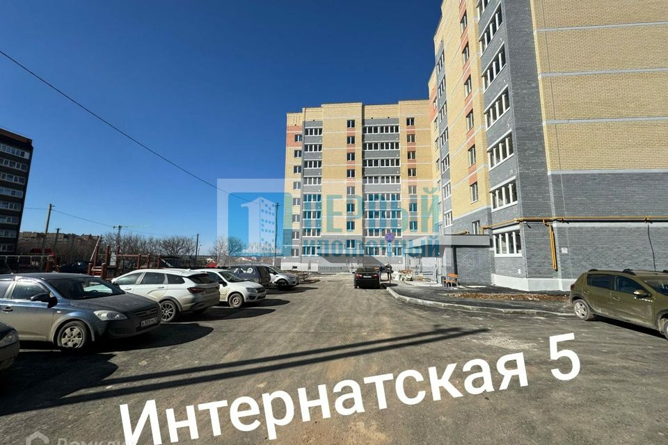 Продаётся 1-комнатная квартира, 38 м²