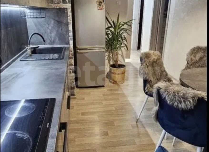 Сдаётся 2-комнатная квартира, 58 м²