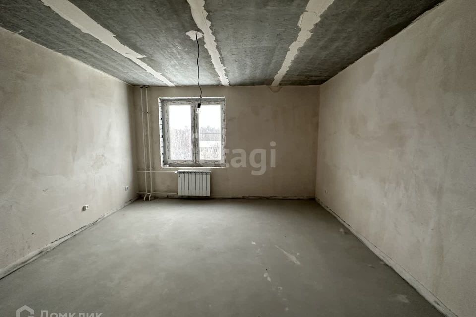 Продаётся 1-комнатная квартира, 37.8 м²