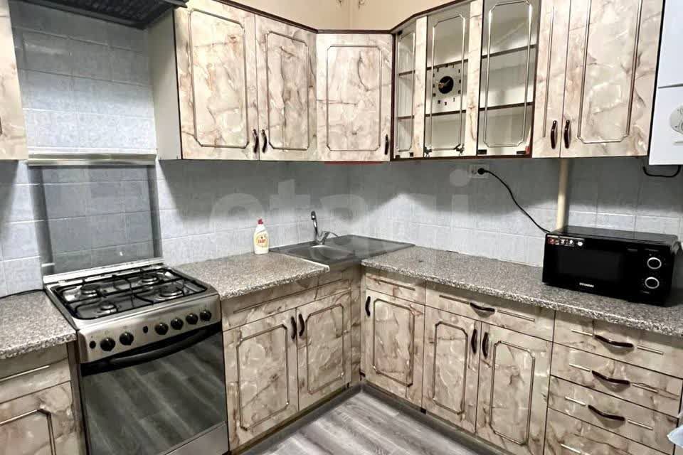 Продаётся 3-комнатная квартира, 69.6 м²