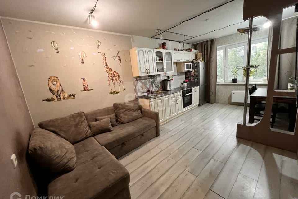 Продаётся 2-комнатная квартира, 49.4 м²