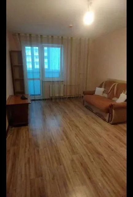 Продаётся 1-комнатная квартира, 38 м²