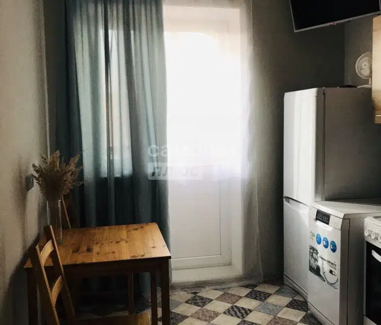 Продаётся 1-комнатная квартира, 41.2 м²