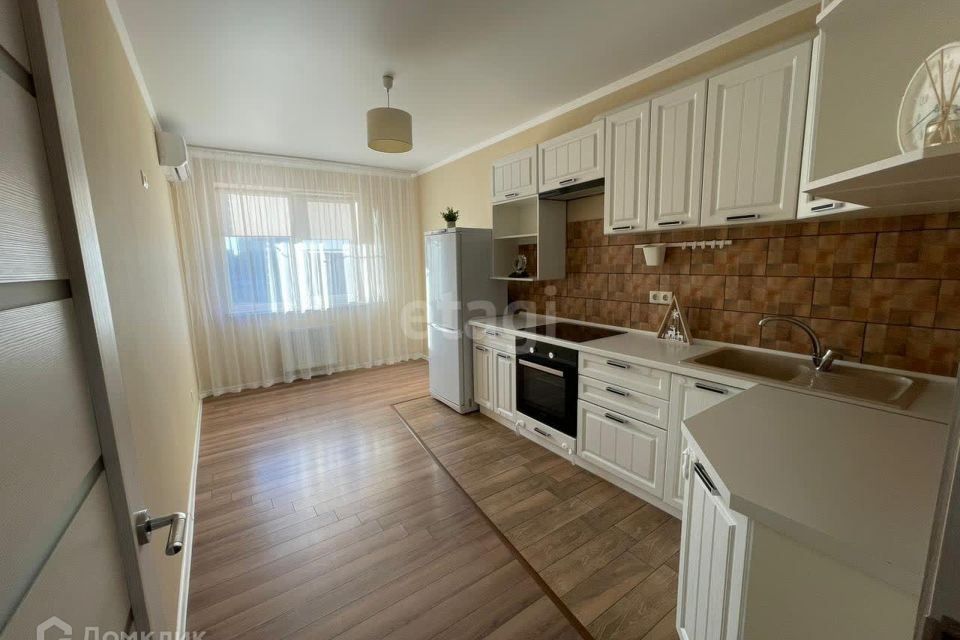 Продаётся 1-комнатная квартира, 37.1 м²