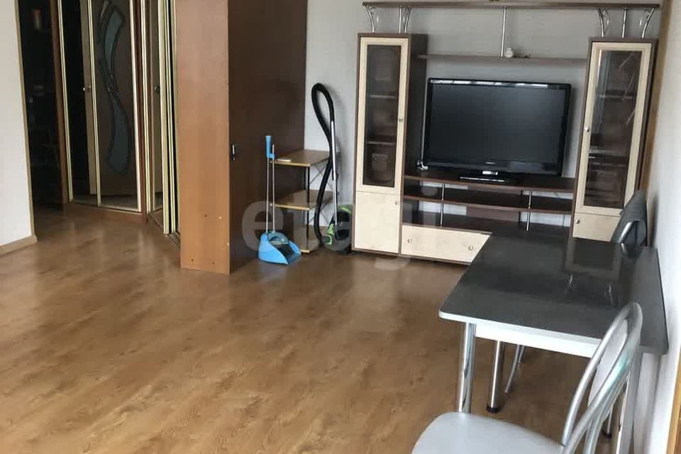 Продаётся 2-комнатная квартира, 42.1 м²