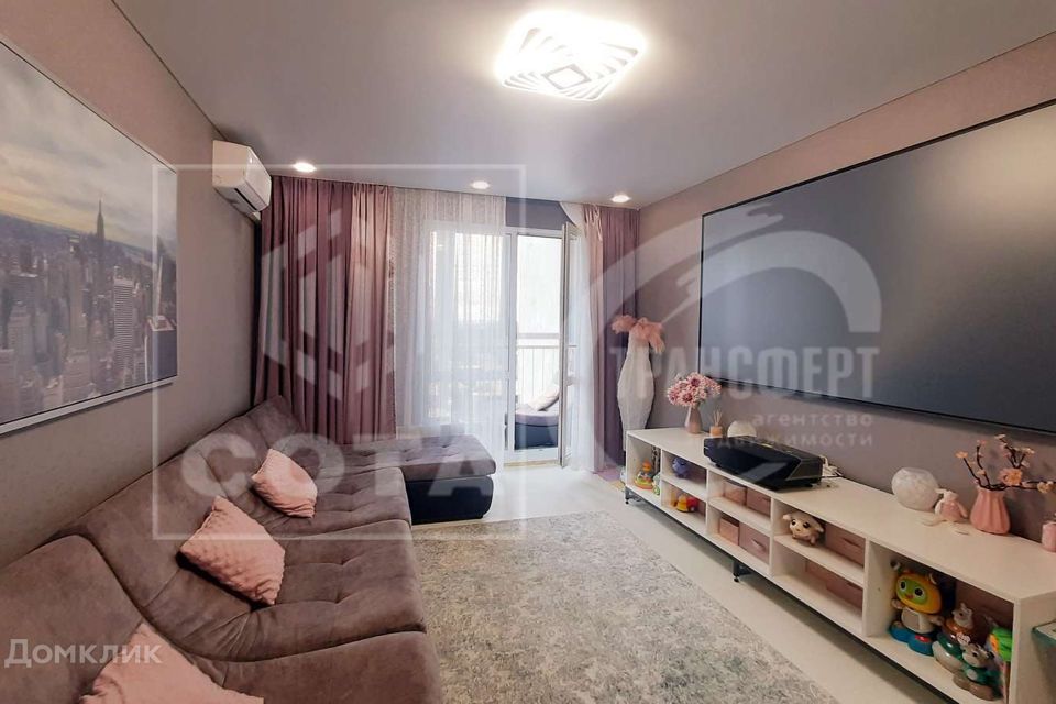 Продаётся 3-комнатная квартира, 75 м²