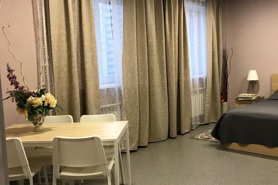 Продаётся 2-комнатная квартира, 71.8 м²