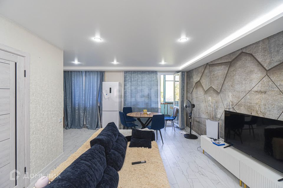 Продаётся 3-комнатная квартира, 61.2 м²