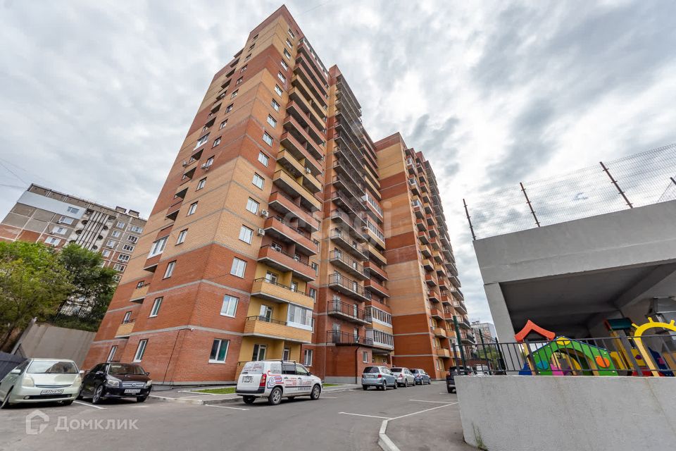 Продаётся 2-комнатная квартира, 60.2 м²