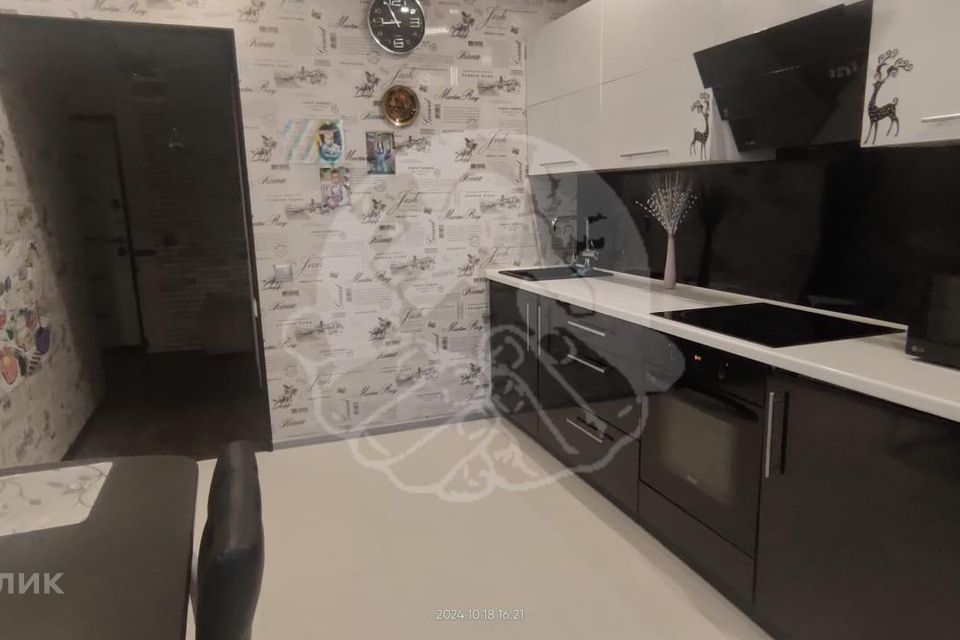 Продаётся 1-комнатная квартира, 38.5 м²