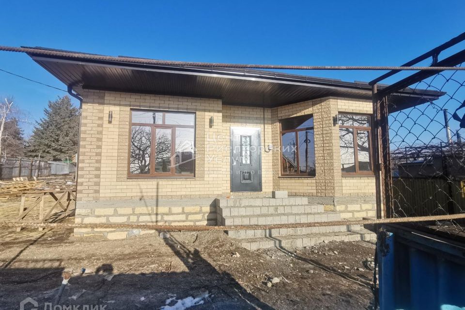 Ставропольский край дом до 1000000. Дом Михайловск.