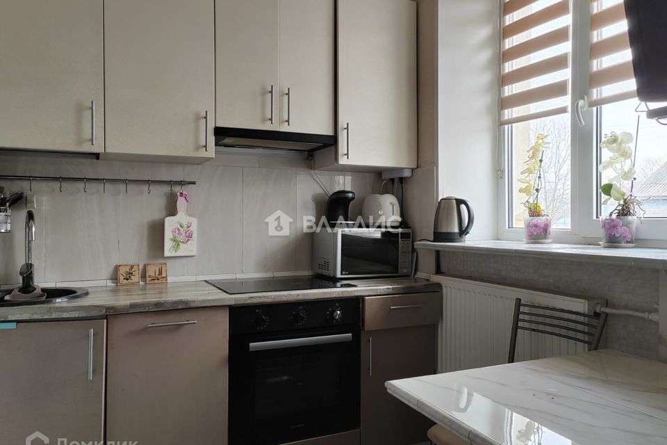 Продаётся 3-комнатная квартира, 59.4 м²