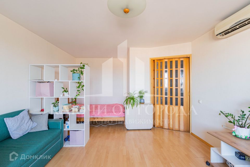 Продаётся 1-комнатная квартира, 36.8 м²