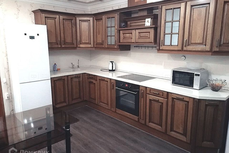 Продаётся 1-комнатная квартира, 43 м²