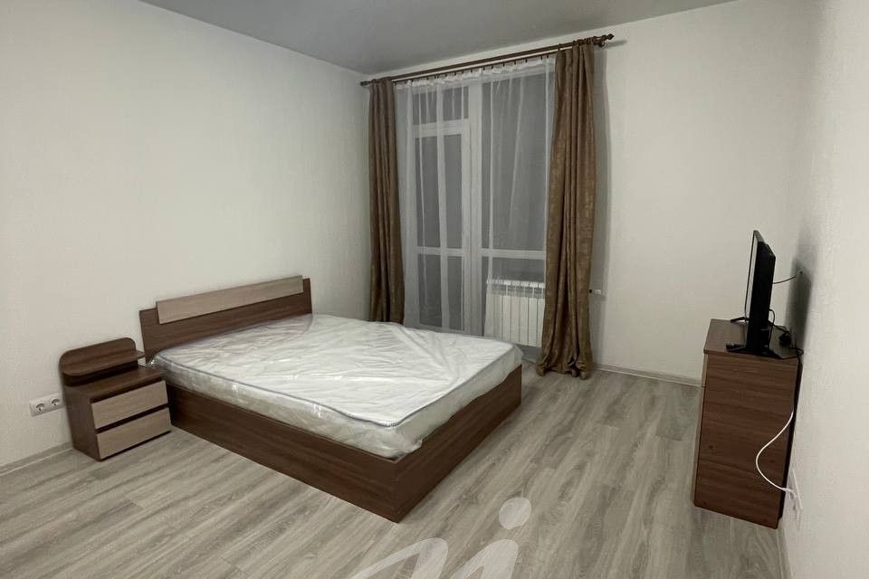 Сдаётся 1-комнатная квартира, 38 м²