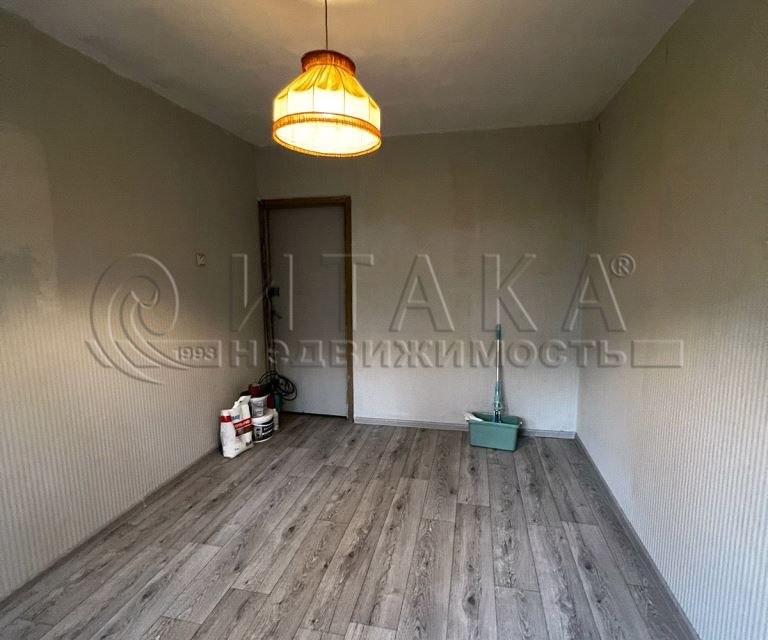 Продаётся комната в 3-комн. квартире, 12 м²