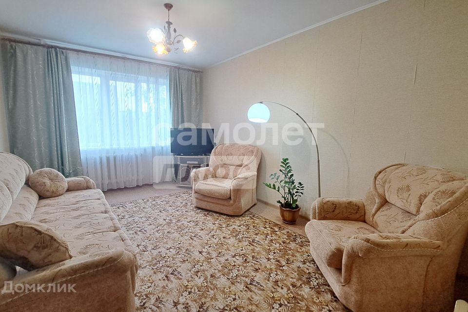 Продаётся 3-комнатная квартира, 62.7 м²