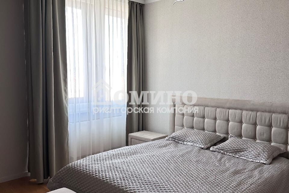 Продаётся 1-комнатная квартира, 49.5 м²