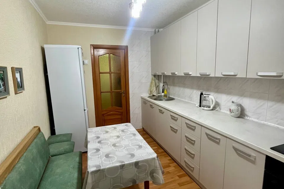 Продаётся 2-комнатная квартира, 57.7 м²