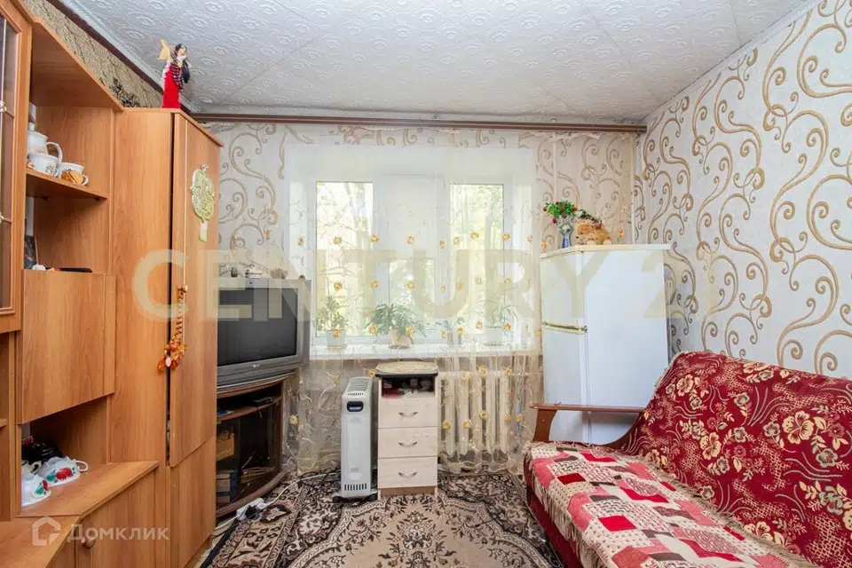 Продаётся комната в 6-комн. квартире, 18 м²
