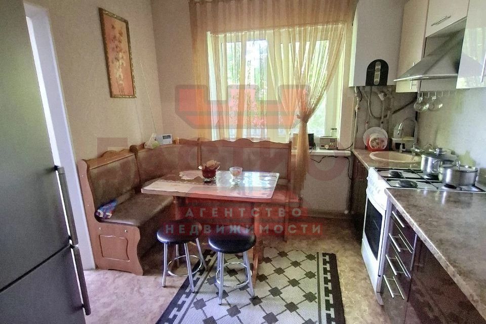 Продаётся 2-этажный дом, 160 м²