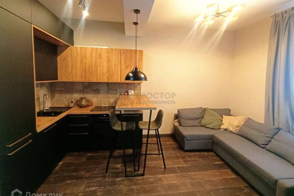 Продаётся 1-комнатная квартира, 38 м²