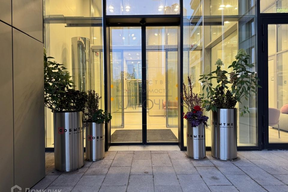 Сдаётся 2-комнатная квартира, 65 м²