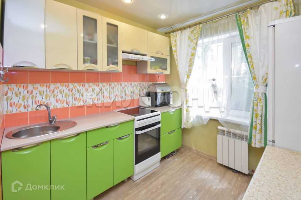 Продаётся 3-комнатная квартира, 58.9 м²