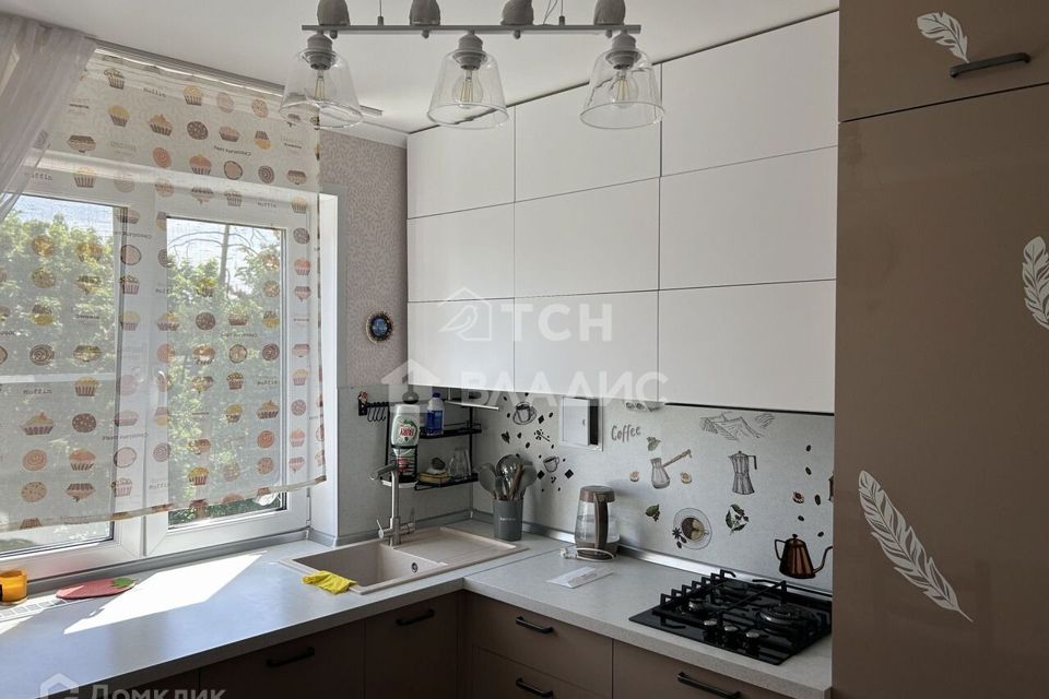 Продаётся 1-комнатная квартира, 37.6 м²