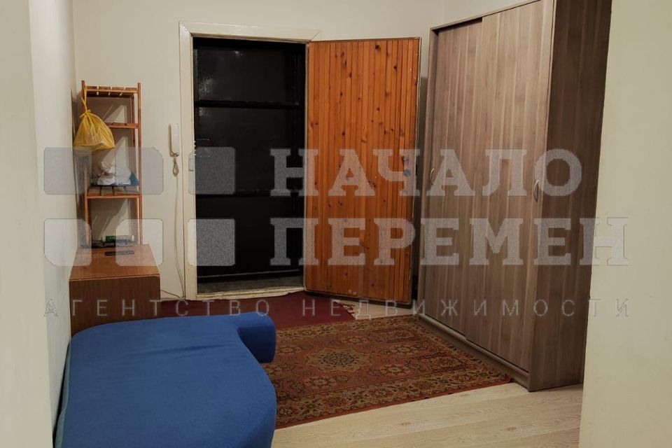 Сдаётся студия, 90 м²