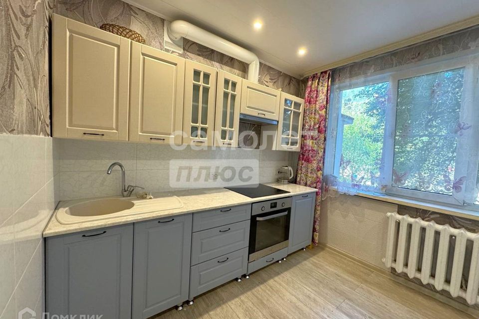 Продаётся 3-комнатная квартира, 57.1 м²