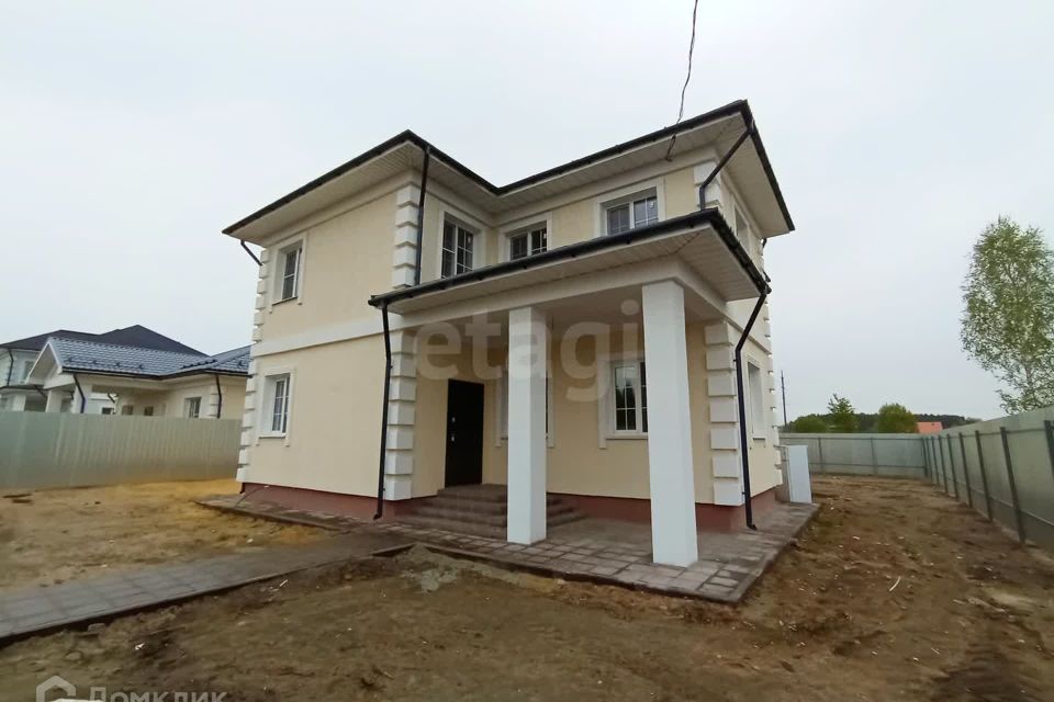 Продаётся 2-этажный дом, 144 м²