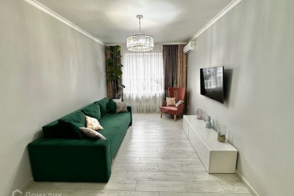 Продаётся 3-комнатная квартира, 79 м²