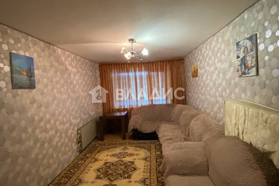 Продаётся 2-комнатная квартира, 61.2 м²