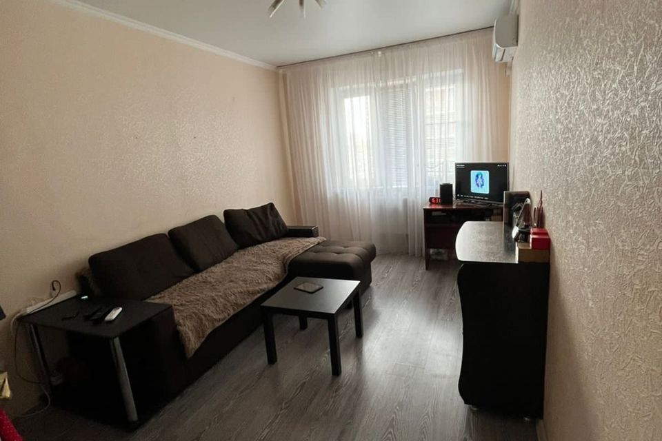 Продаётся 1-комнатная квартира, 41 м²