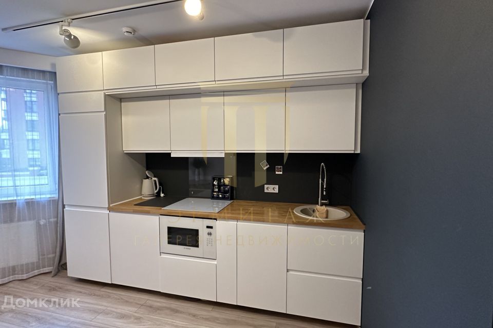 Продаётся 1-комнатная квартира, 41 м²
