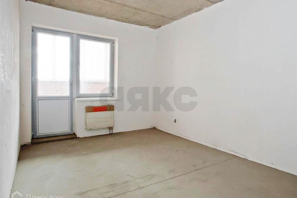 Продаётся 1-комнатная квартира, 35.6 м²