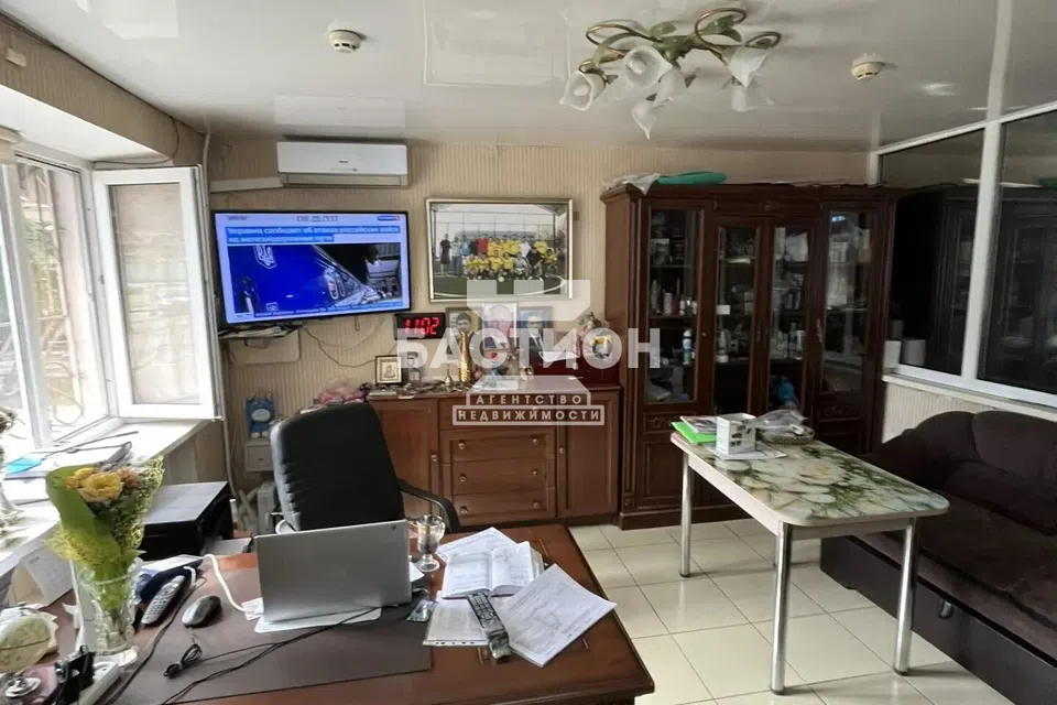 Продаётся помещение своб. назначения, 312.8 м²